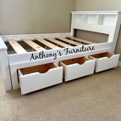 White Full Bed With Drawers 