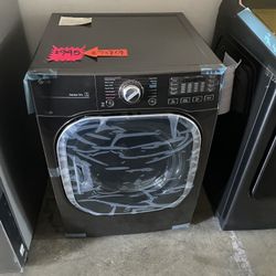 New LG ThinQ Gas Dryer 7.4 Cubic Feet