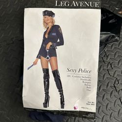 Halloween Costumes 