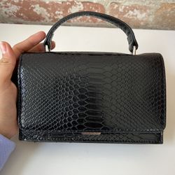 Aldo - Black Croc Crossbody - Cute Gift For Valentine’s Day