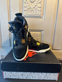 Jordan 4 royalty 9