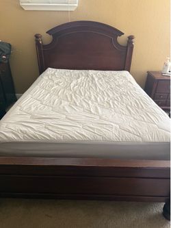 Queen Bedroom Set