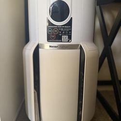 Shark Filter Tower Air Purifier and Cleaner in White w/ Odor Neutralization