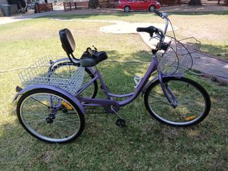 Three wheel bike