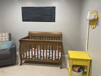 Adjustable & Convertible Crib-Toddler Bed