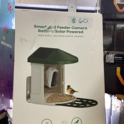 Smart bird feeder