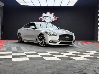 2017 INFINITI Q60