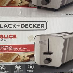 NEW BLACK+DECKER 2-Slice Stainless Steel Toaster with 7 Toast Shades, Extra-Wide Self-Centering Slots