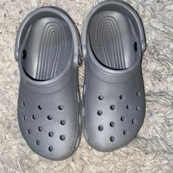 Youth Crocs Size 4Y for Sale in Lincoln Park MI OfferUp