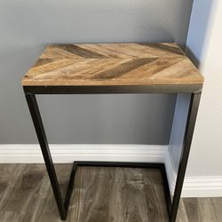 Rustic Wooden End Table Or Laptop Desk 