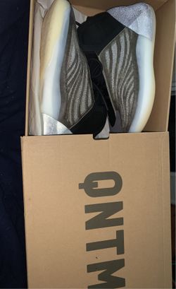 Yeezy QNTM