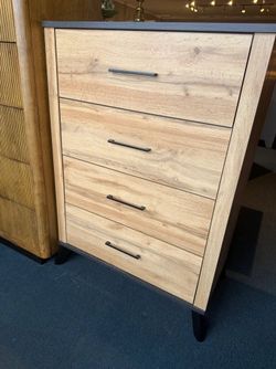 Modern Farmhouse Mid Century Modern Style Dresser Chest of Drawers MCM