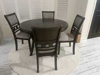 Dining room set