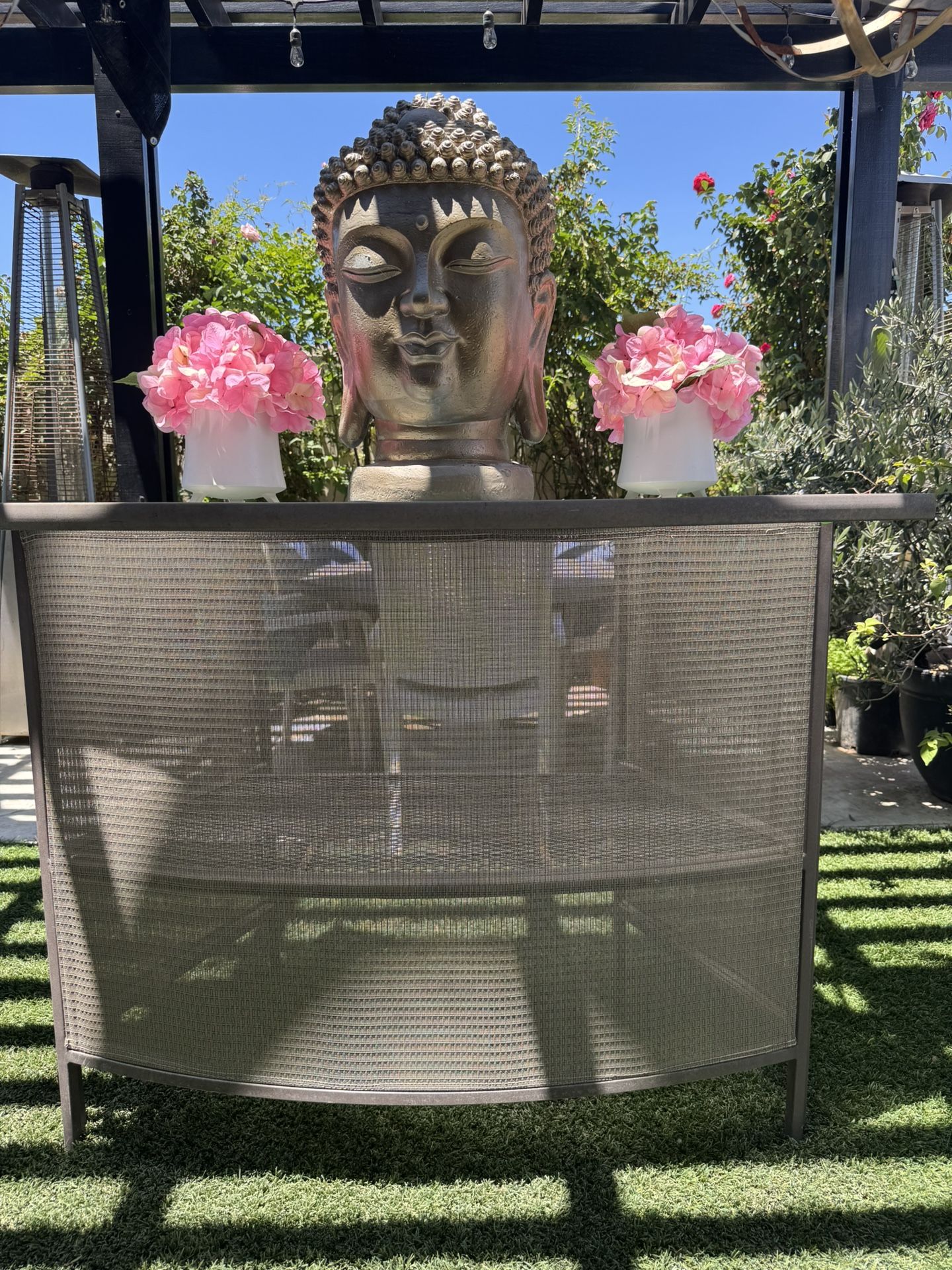 Outdoor Patio Pool Bar