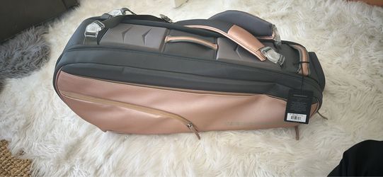 Brand New Vessel Tennis Bag - Rose Gold