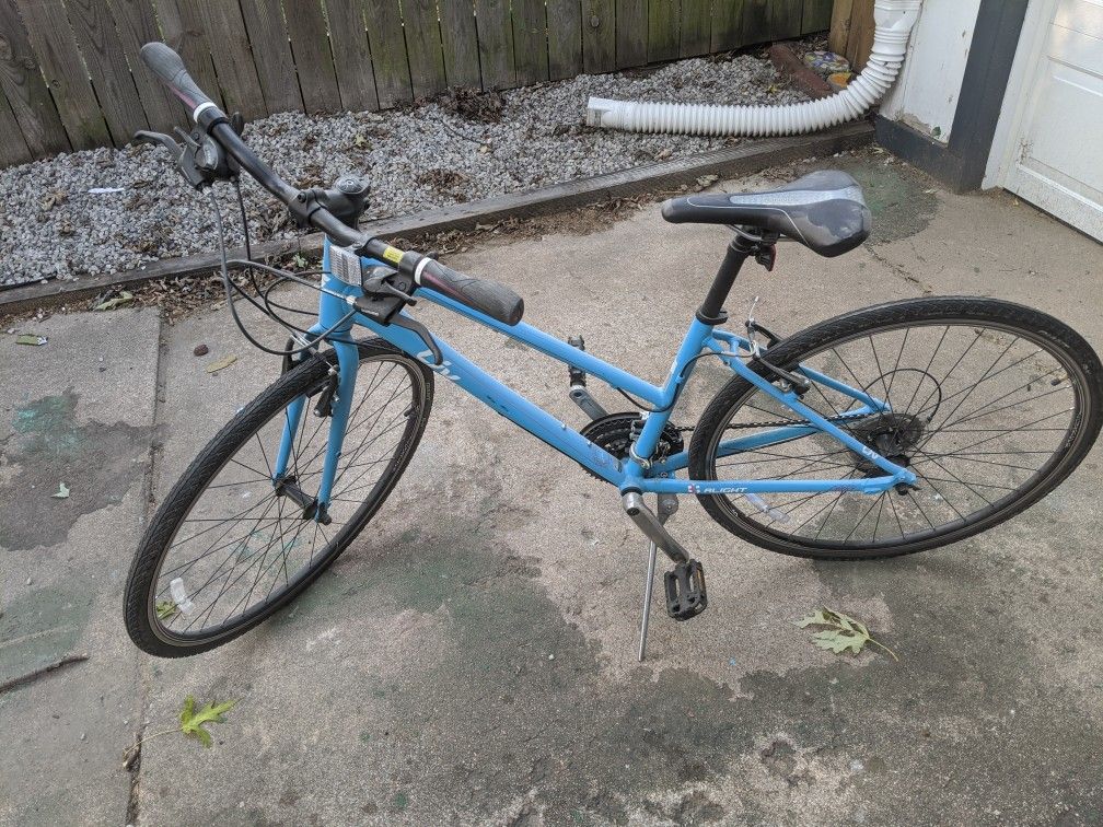 Liv Alight-2 Woman's Bicycle - Great Condition!