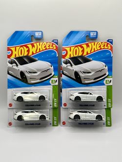 Hot Wheels ( Tesla Model S Plaid ) $4 Each  , OBO 