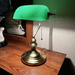 TORCHSTAR Green Glass Bankers Desk Lamp 
