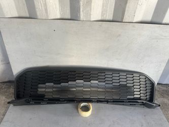 2025 2026 HONDA CIVIC FRONT BUMPER LOWER GRILLE OEM 71151-T61-A50