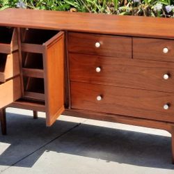 gorgeous Mid Century Modern vintage Drexel Declaration Kipp Stewart designed 10 drawer DRESSER CREDENZA and More 