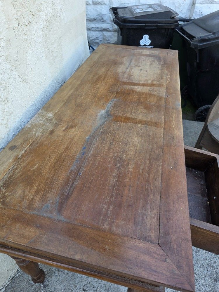 Antique Beautiful Furniture 