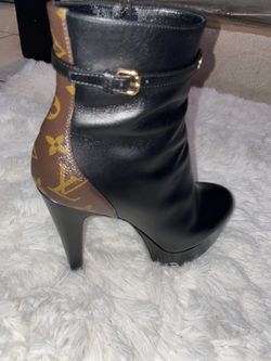 ✨ Louis Vouitton Boot Heels👢