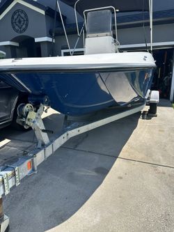 Bayliner F18 M Hull