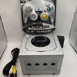  Platinum Nintendo GameCube Console DOL-101 silver  W Controller +Wires