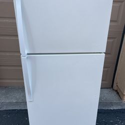 Whirlpool Apt Size Refrigerator $230 Free Delivery 