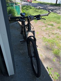 29 inch 27 speed Fuji