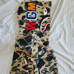 bapesta camo shark hoodie