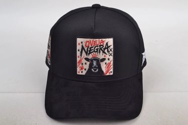 Oveja negra snapback hat