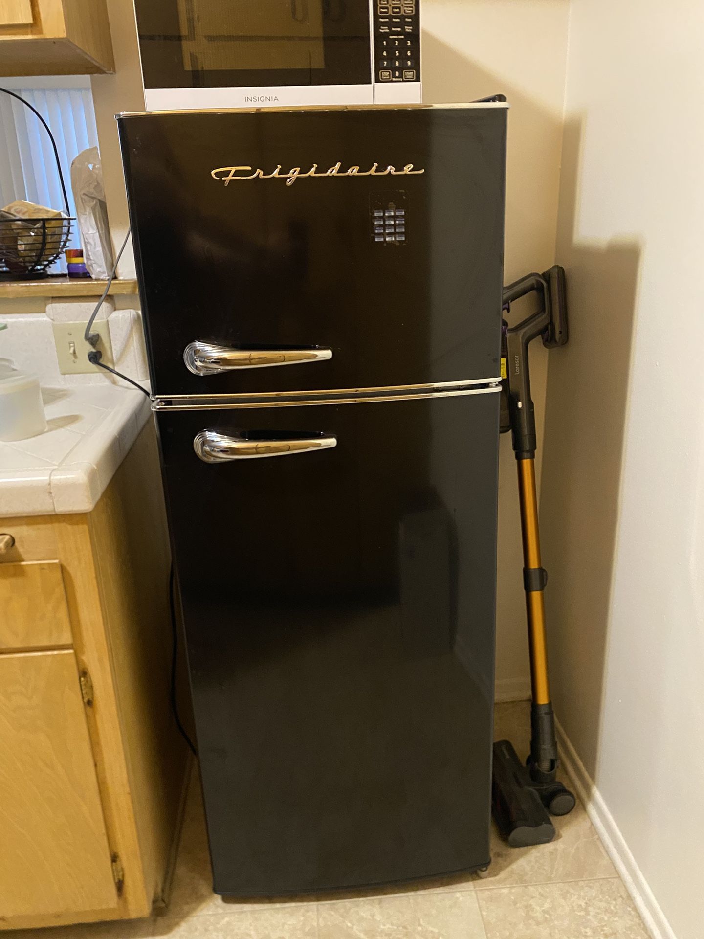 Frigidaire Retro Fridge