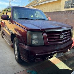 2003 Cadillac Escalade