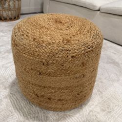 Ottomans Poufs