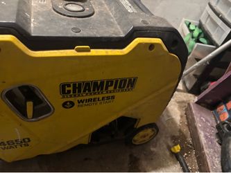 Champion 4650-watt inverter generator