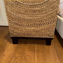 Pottery barn Wicker Ottoman