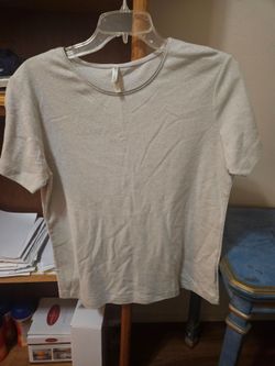 White Stag Silver S/S Size 12/14 Crewneck Top Vintage