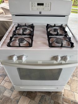 Kitchen stove