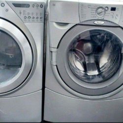 WHIRLPOOL SET WASHER AND GAS DRAYER SUPER CAPACITY/ 2 MONTH WARRANTY 
