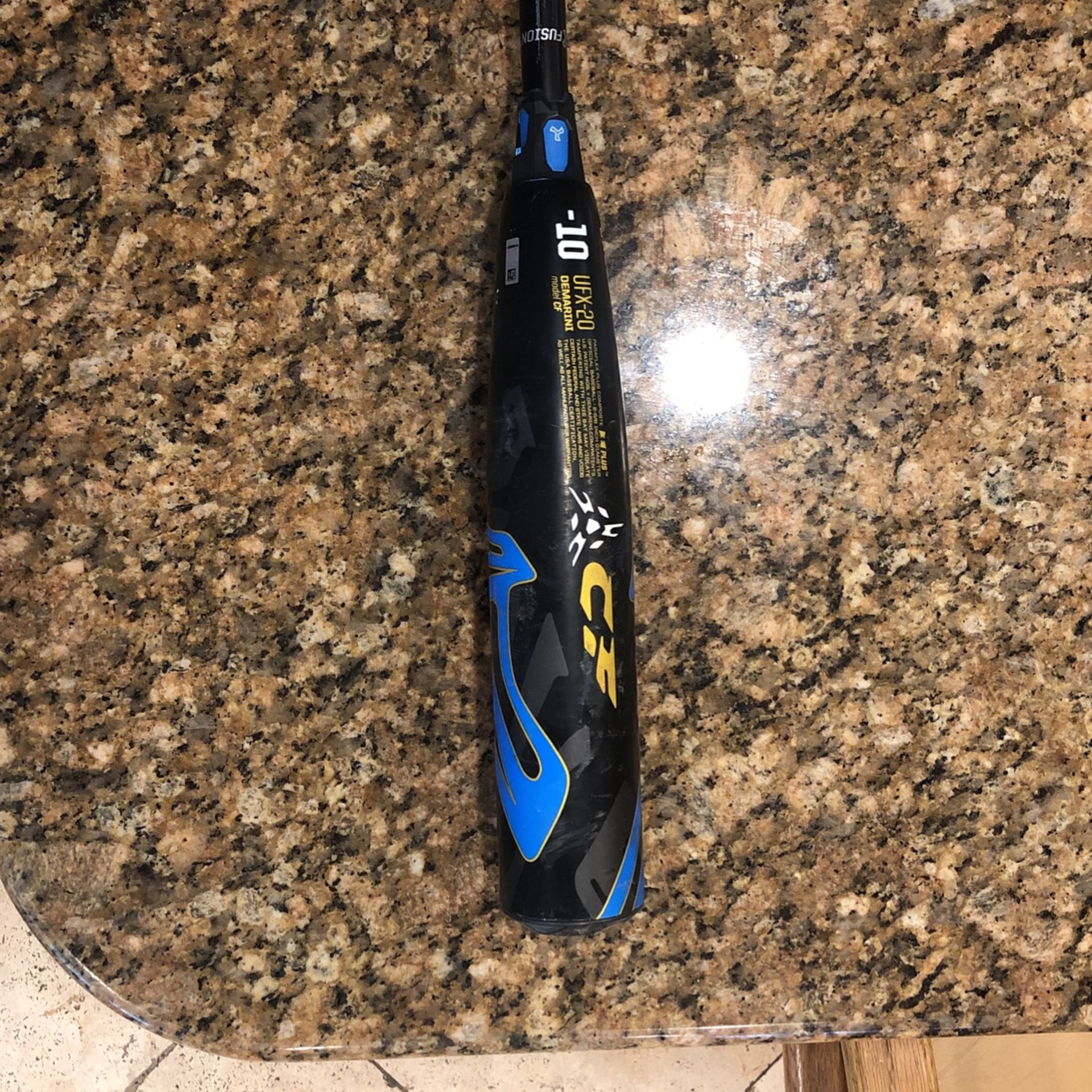 Demarini UFX -20 USA (-10) Model CF