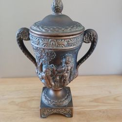 Vintage  Cherub Angels Vase Or Urn With Lid 