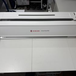Singer Momento 24” Cutting Machine