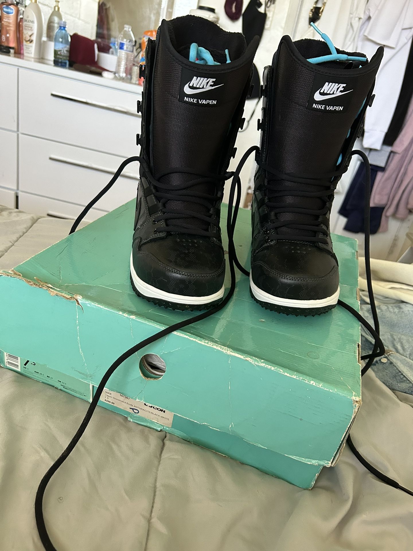 Nike Snowboard Boots