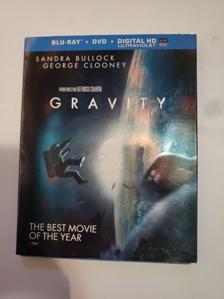 Gravity Blu-ray + DVD +Digital HD Ultraviolet
