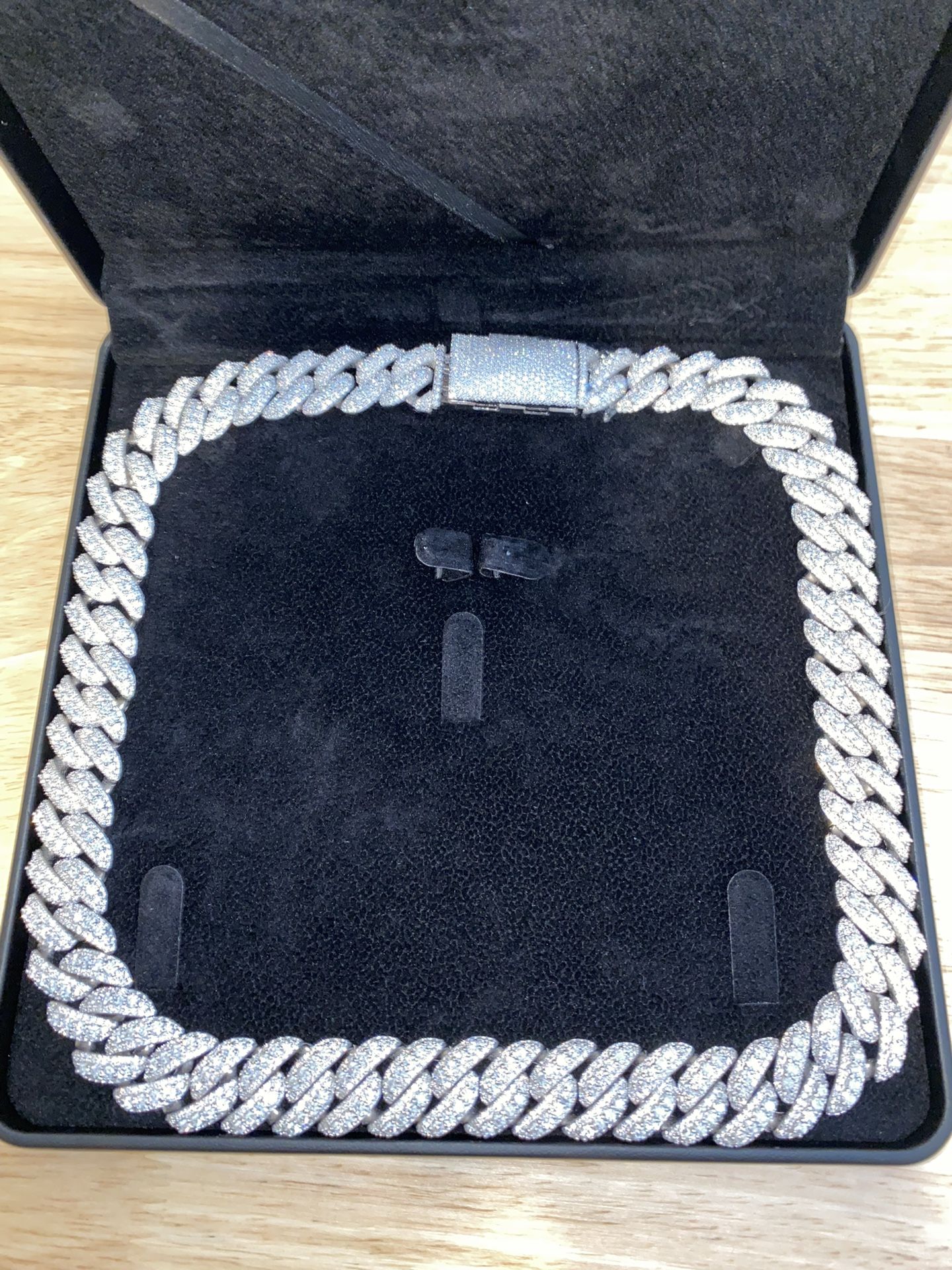 Cuban Link 925 Silver Flooded w VVS Diamonds