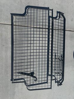Dog cage devider