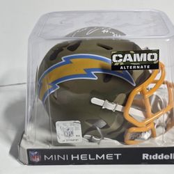 Riddell Chargers Austin Ekeler Signed Autograph Camo Mini Helmet Collectible NFL
