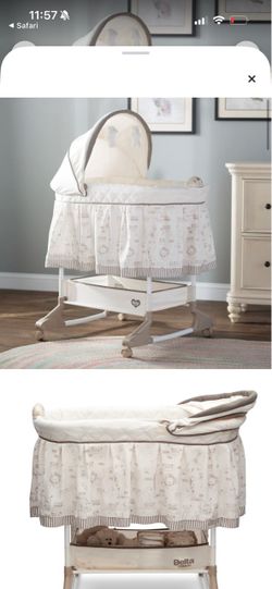 Delta Children Baby Bassinet with Canopy