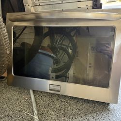 Frigidaire Double Wall Oven. 30inch Wide. 